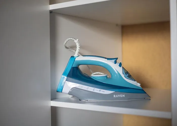 شقة Wlochy Ratusz Lovely By Bookinghost