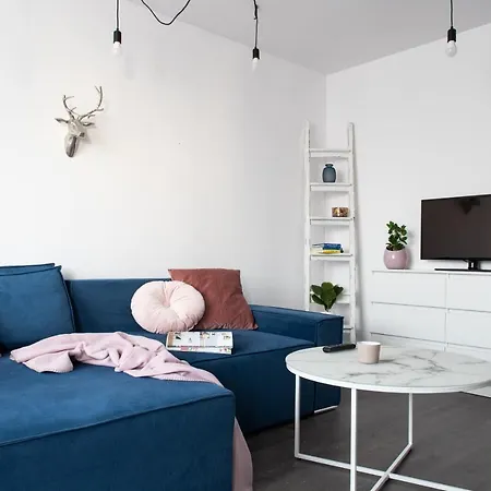 Wlochy Ratusz Lovely By Bookinghost *