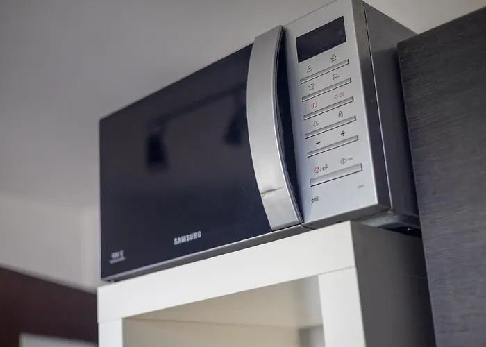 Wlochy Ratusz Lovely By Bookinghost *