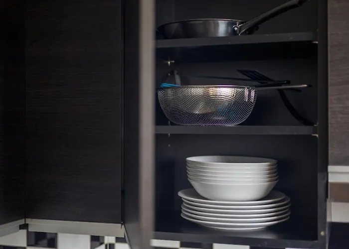 Wlochy Ratusz Lovely By Bookinghost *